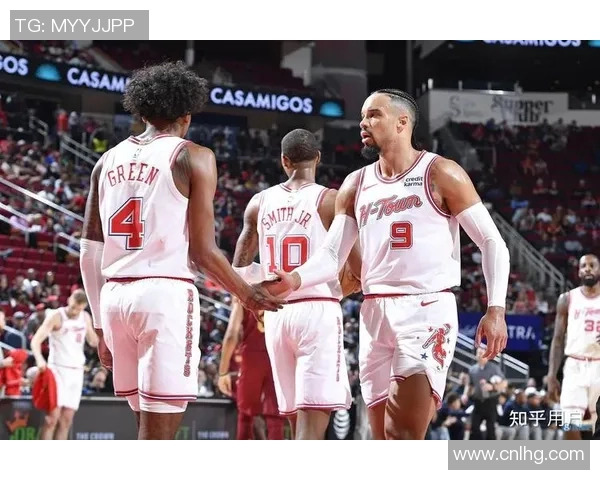 2018年NBA季后赛首战火箭对决爵士精彩回顾与赛后分析